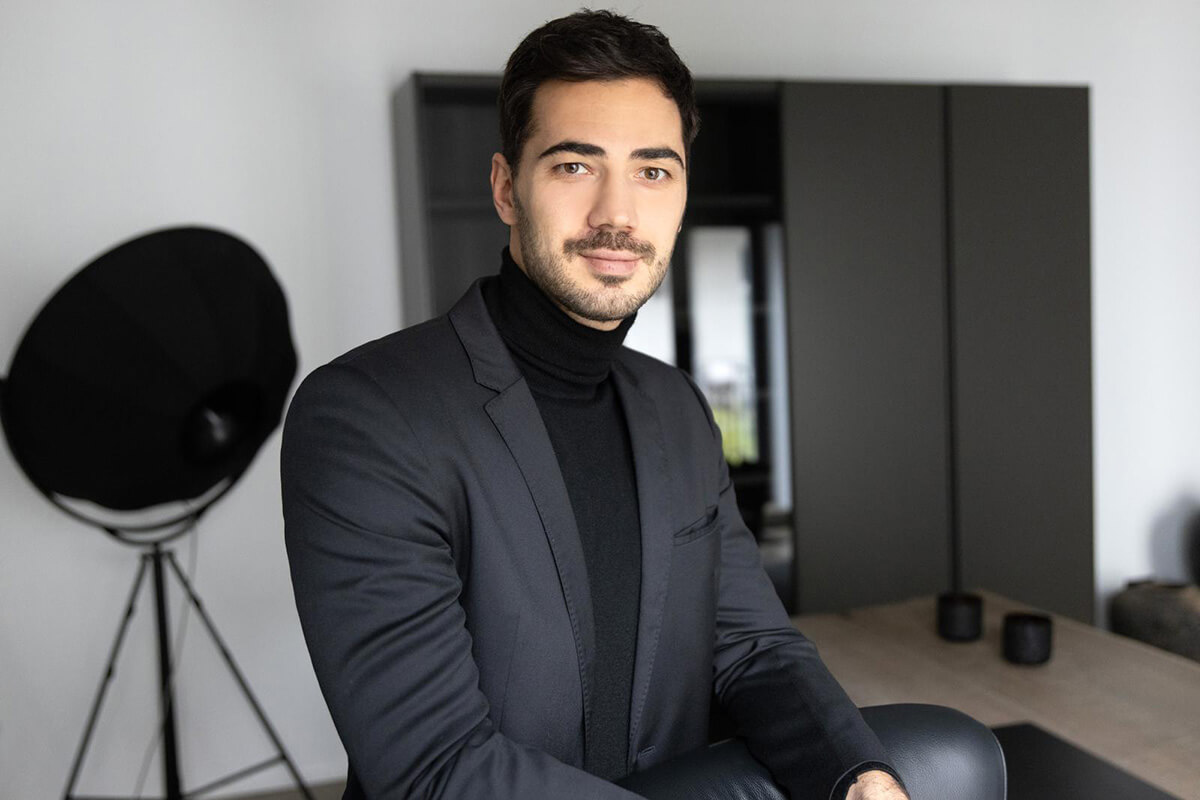 Enrico Schneider Von Hrecruit
